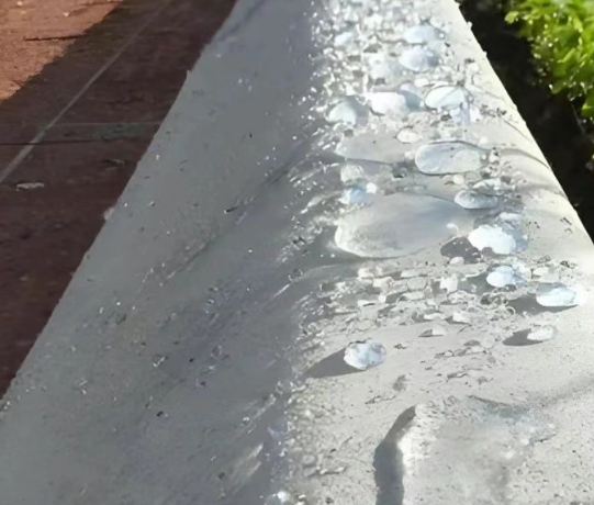 三水硅烷浸渍涂料在混凝土保护中的应用