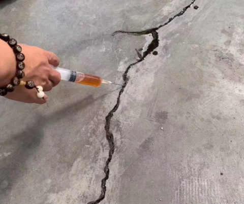三水混凝土裂缝修补技术详解​
